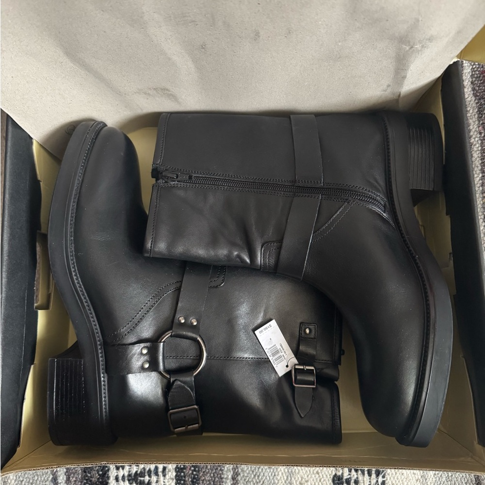 Banana Republic Black Leather Ankle Boots with Buckle